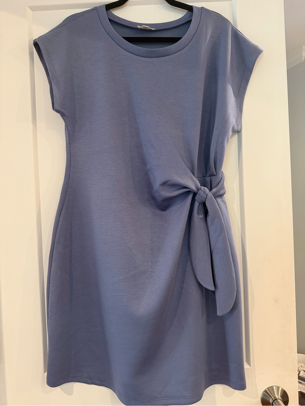 Nicole Miller Women’s Knot-Side Shift Dress in Periwinkle Blue size L